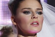 Seksapil Muchy vs. Urbańska