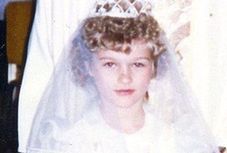 Kim jest ten komunijny aniołek?