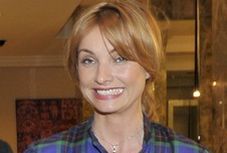 Teodorska w samej koszuli!