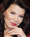 Co mówią piersi gwiazd?