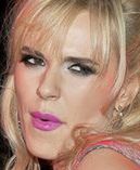 Doda: &bdquo;Zdechniesz na białaczkę&rdquo;