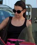 Mucha i jej drogie samochody