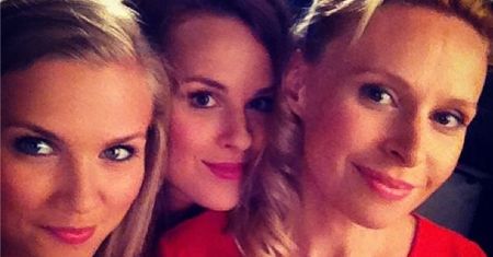 Gwiazdy "Klanu" zrobiły selfie! A pamiętacie, jak wyglądały w pierwszym odcinku serialu?