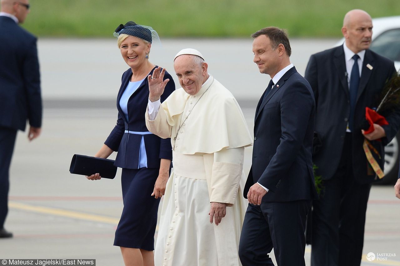 Papież Franciszek mówi po polsku wideo fot East News