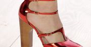 Czerwone szpilki - hot trend na lato 2013