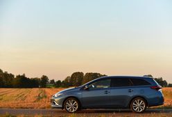 Toyota Auris Hybrid