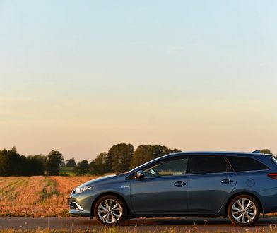 Toyota Auris Hybrid