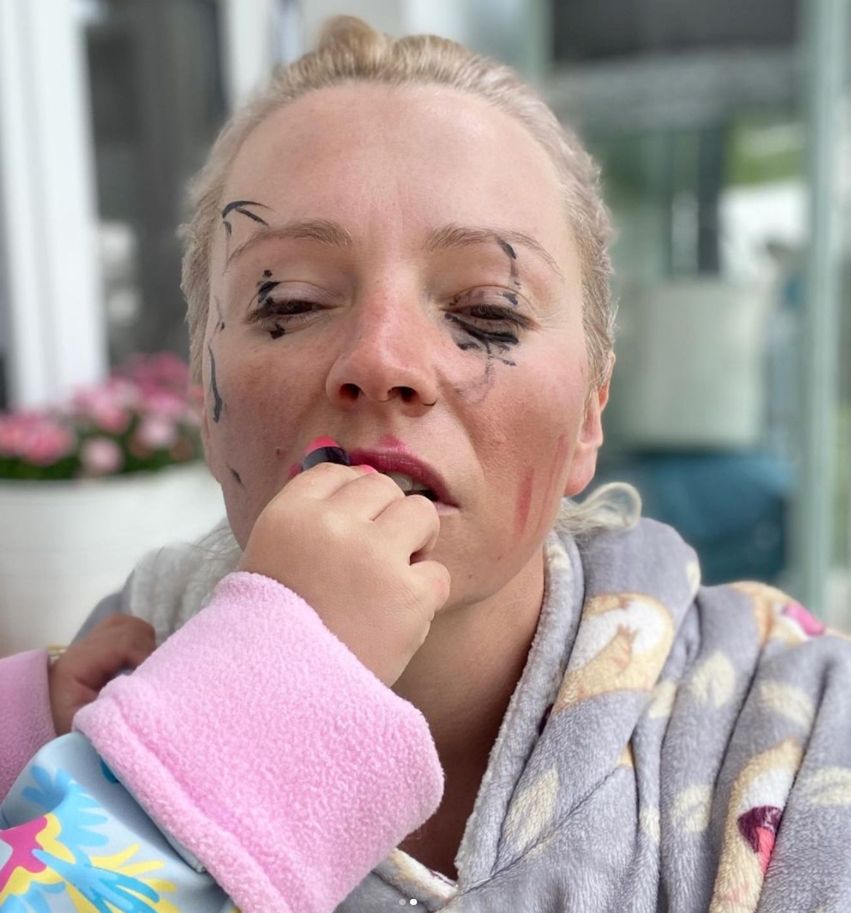 Dorota Szelągowska w makijażu zmalowanym przez córkę
