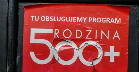 Rodziny oddają pieniądze z "500+". "Nic nie możemy zrobić"