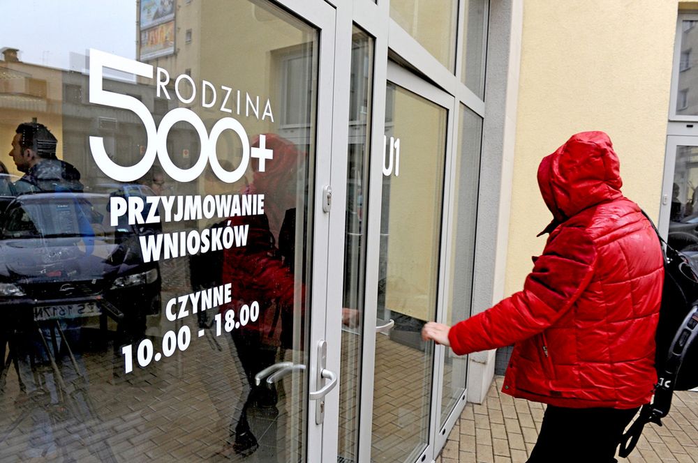 Wyłudzenia 500+. Kombinujesz, możesz stracić świadczenie