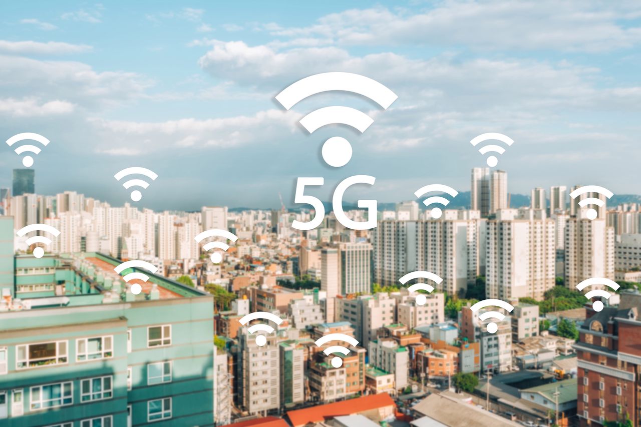 Ericsson Mobility Report: Sieć 5G rośnie w siłę i rozszerza swoje zasięgi
