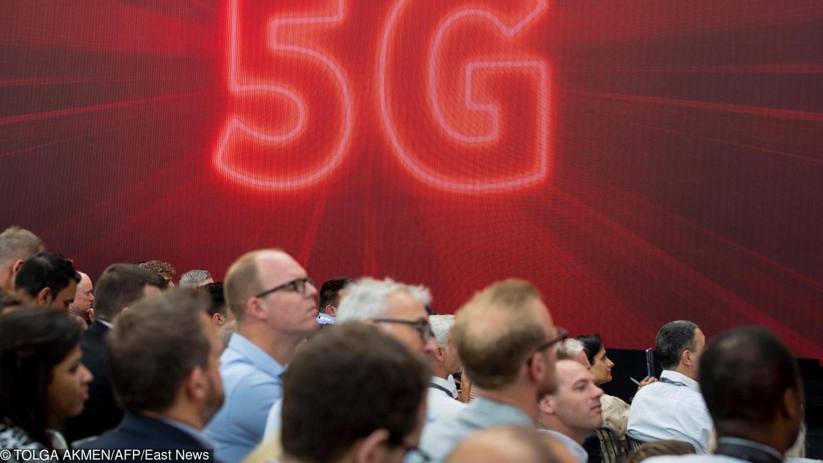 Zdaniem wiceminister cyfryzacji wprowadzenie sieci 5G w Polsce nie zależy od władz, ale od telekomów