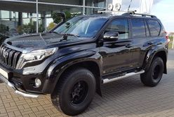 Ciekawostka z ogłoszenia – superterenowa, luksusowa toyota