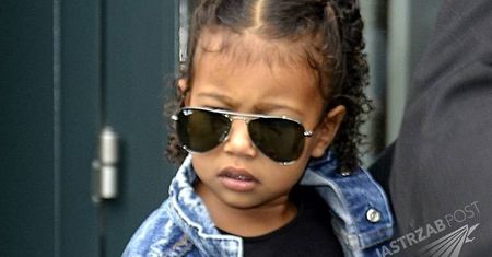 North West w modnych okularach i dżinsowym komplecie [paparazzi]