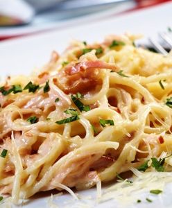 Spaghetti carbonara - pomysł na szybkie i smaczne danie