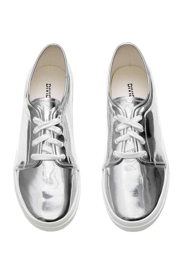 sneakersy H&M, ok. 99zł