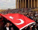 Eurodeputowani krytykują Turcję