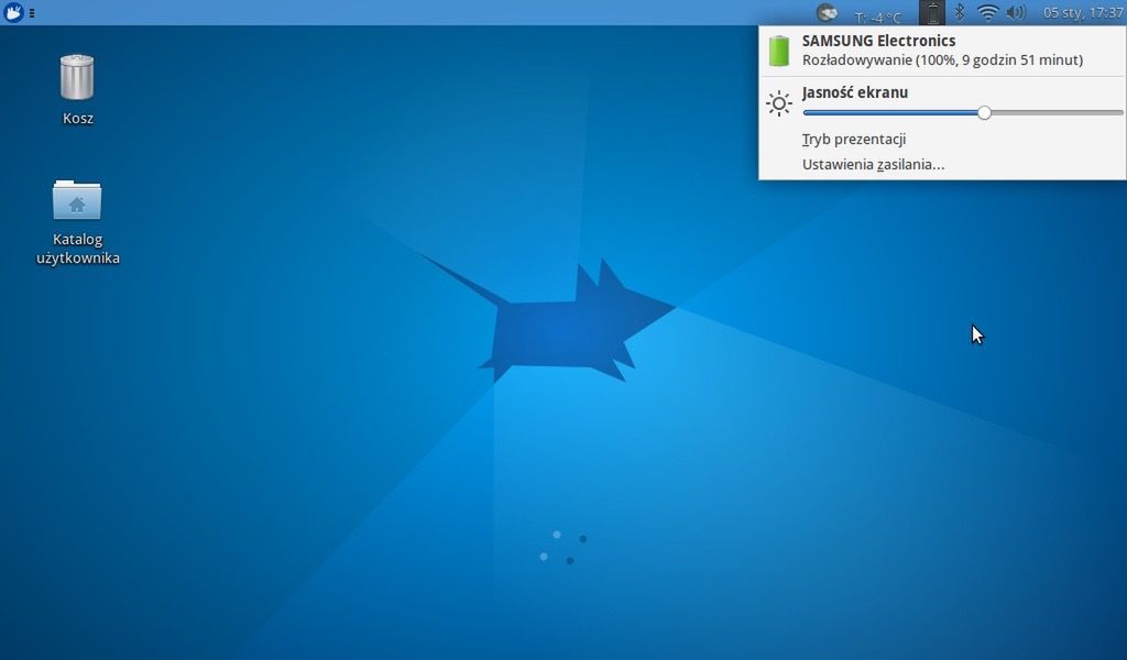 Xubuntu niby działało, ale jakoś tak... nie do końca dobrze. Za to czas pracy na baterii ? Imponujący !