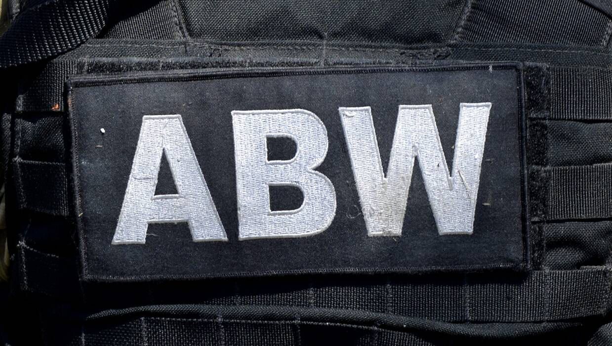 <p>Polañczyk, 23.04.2015. Funkcjonariusze Agencji Bezpieczeñstwa Wewnêtrznego podczas szkolenia w Polañczyku w Bieszczadach, 23 bm.  dd/soa PAP/Darek Delmanowicz</p>
