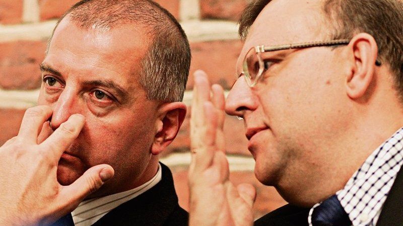 Dutkiewicz i Ujazdowski: razem pozostają już tylko na zdjęciu