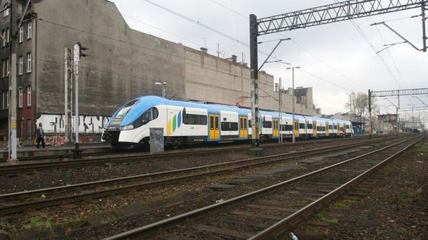 Takimi elfami być może niedługo pojedziemy na Okęcie. Podróż z centrum zajmie 20 minut