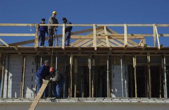 Bezrobocie na koniec roku będzie jednocyfrowe. W niektórych zawodach brakuje rąk do pracy