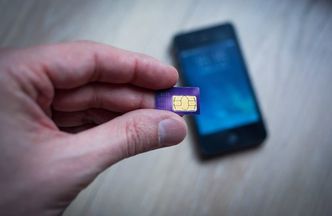 Ustawa antyterrorystyczna z podpisem prezydenta. Co to oznacza dla użytkowników kart pre-paid?