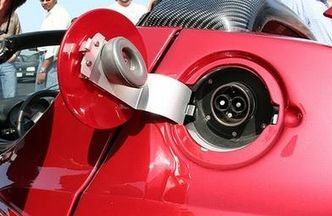 Rząd dorzuci kupującym elektryczne auta