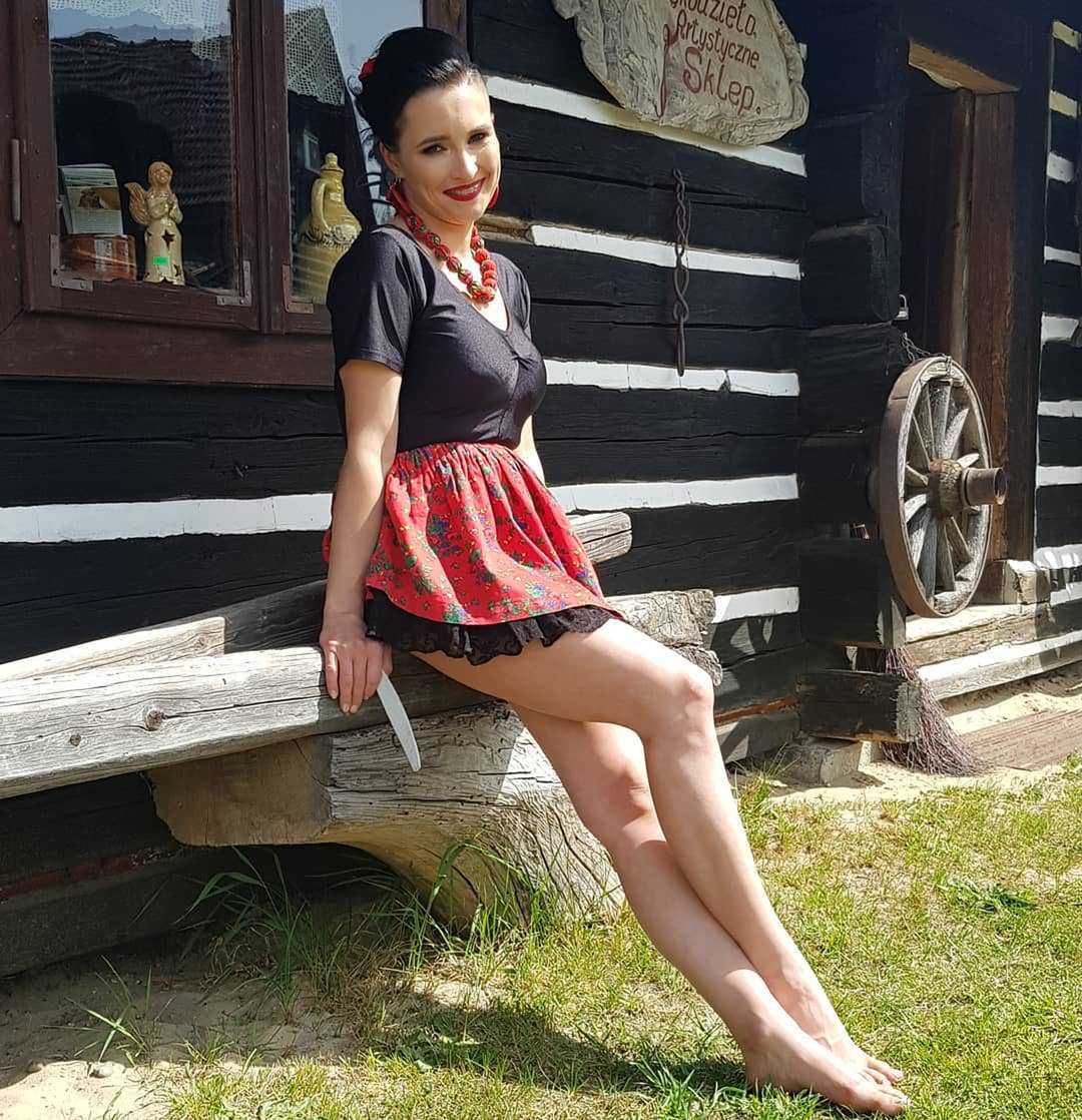 Emilia Sanecka Daj To Głośniej - Instagram