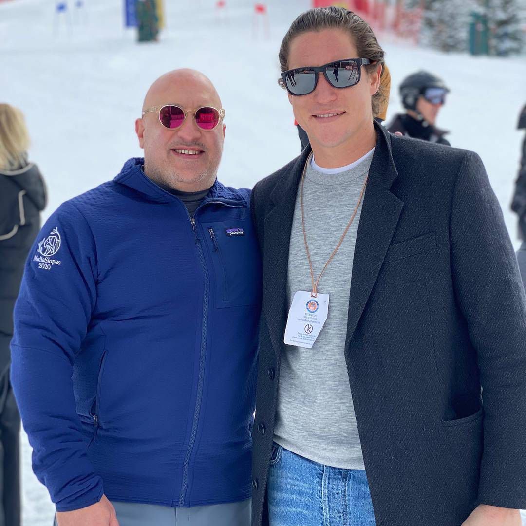Vito Schanbel, Instagram