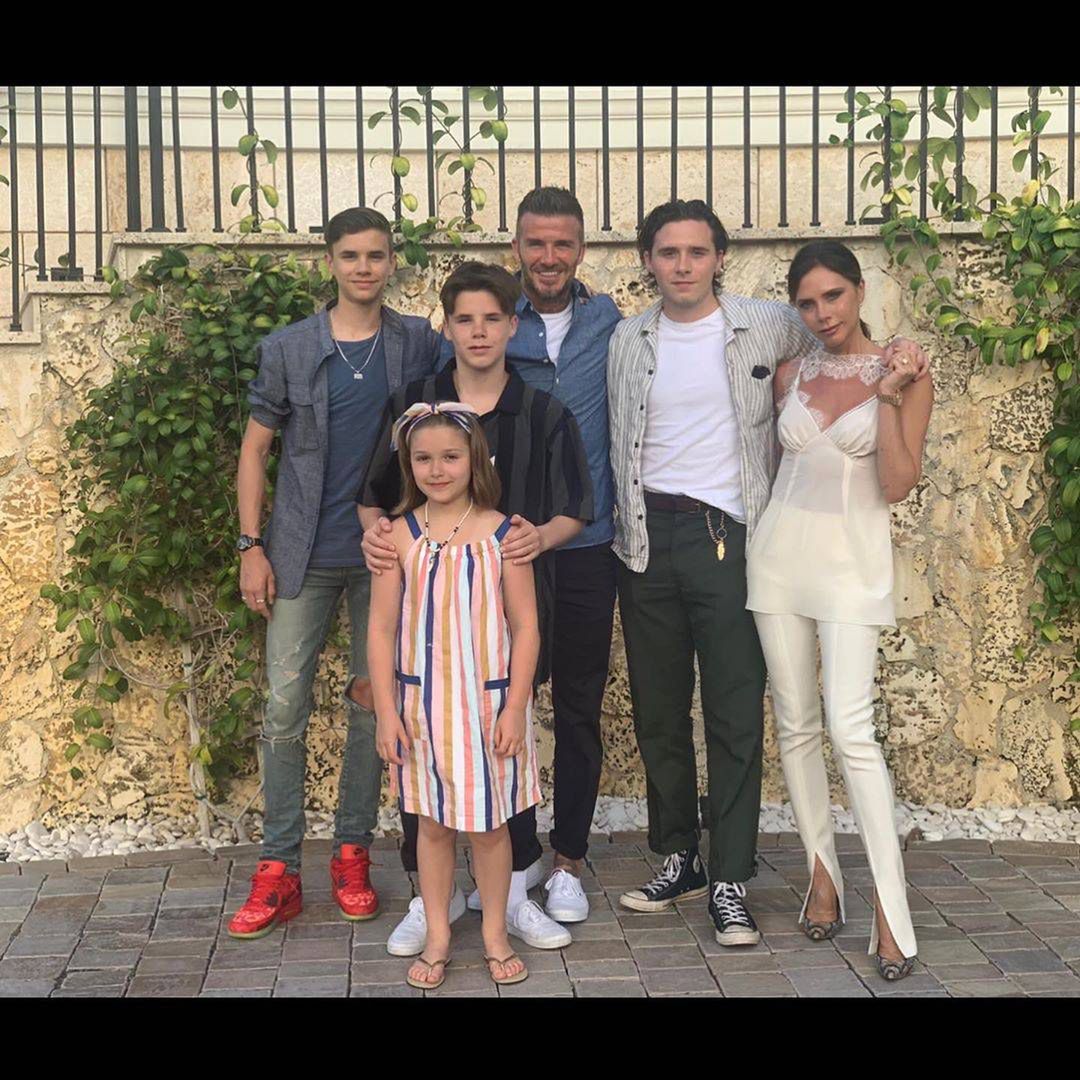 Beckhamowie z dziećmi, Instagram