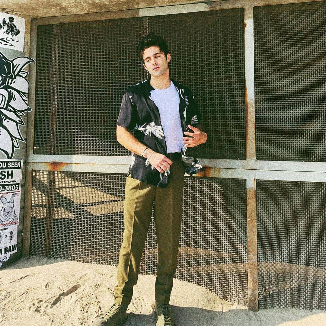 Max Ehrich, Instagram