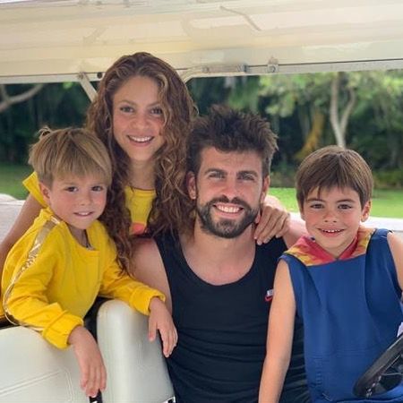 Gerard Pique i Shakira z synami