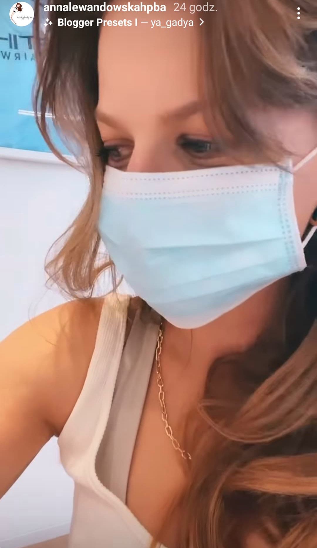 Anna Lewandowska w gabinecie lekarskim