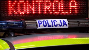104 km/h w terenie zabudowanym. Kierowca forda stracił prawo jazdy i dostał 3000 zł mandatu
