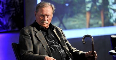 Emil Karewicz zmarł w ubiegłym roku. Syn postawił mu imponujący nagrobek