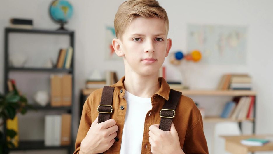 Ministerstwo edukacji planuje kontrole tornistrów we Francji.