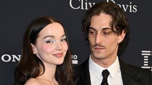 Tak wyglądała Dove Cameron na ślubie z Damiano Davidem. Odsłoniła ramiona w gorsetowej sukni od Valentino (FOTO)