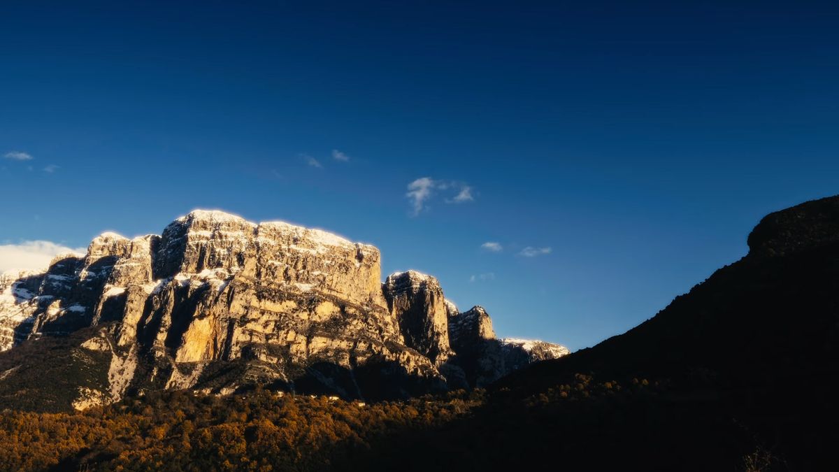 Piękno dzikiej Grecji. Zobacz najrzadziej odwiedzany region na pięknym filmie 1