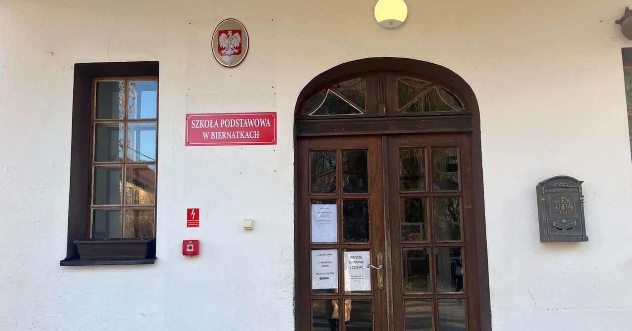 Trwa bój o szkołę w Biernatkach. "Rodzice się boją"