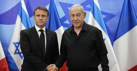 Działo się w nocy. Netanjahu wściekły na Macrona
