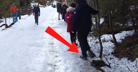 Zobaczył takiego turystę w Tatrach. Od razu złapał za telefon