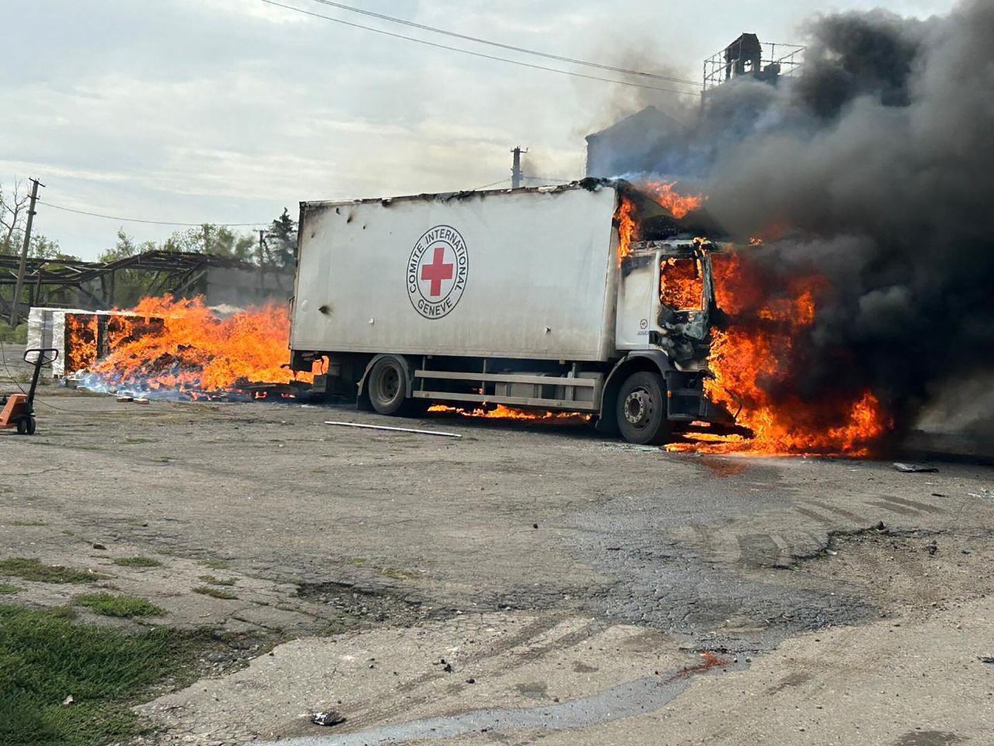 Czerwony Krzyż zawiesza działalność w Dnieprze po ataku Rosjan