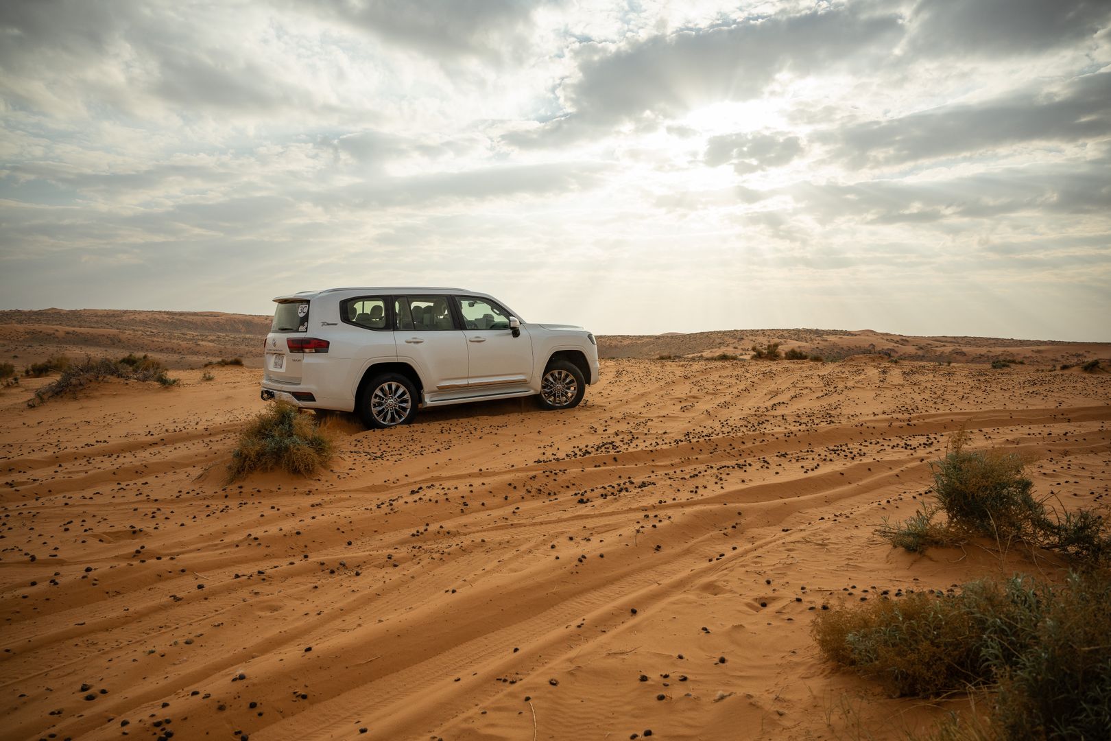 Toyota Land Cruiser 300