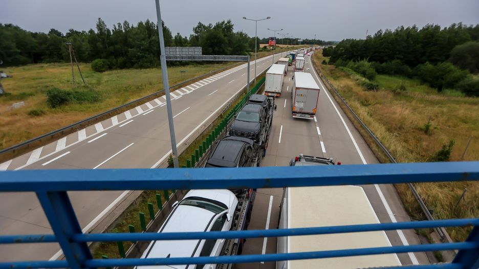 Najwyższe długi w małych miastach i wsiach mają przedsiębiorcy z branży TSL.