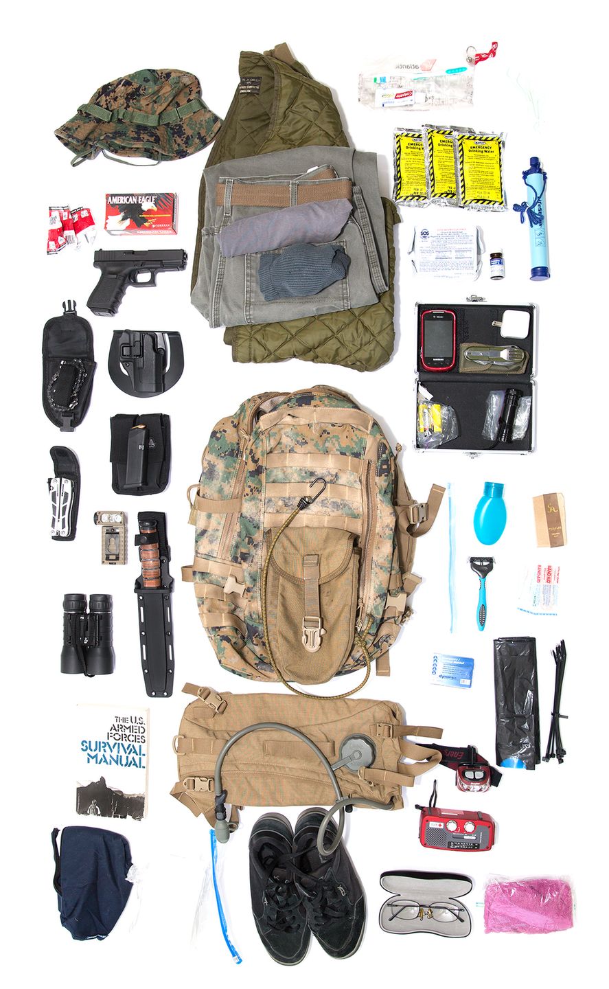 "Bug out Bag", czyli portret prepersów przez pryzmat ich plecaków ucieczkowych 9