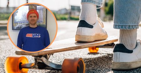 Przejedzie z Zakopanego na Hel na deskorolce. Podróż ma ukryty cel