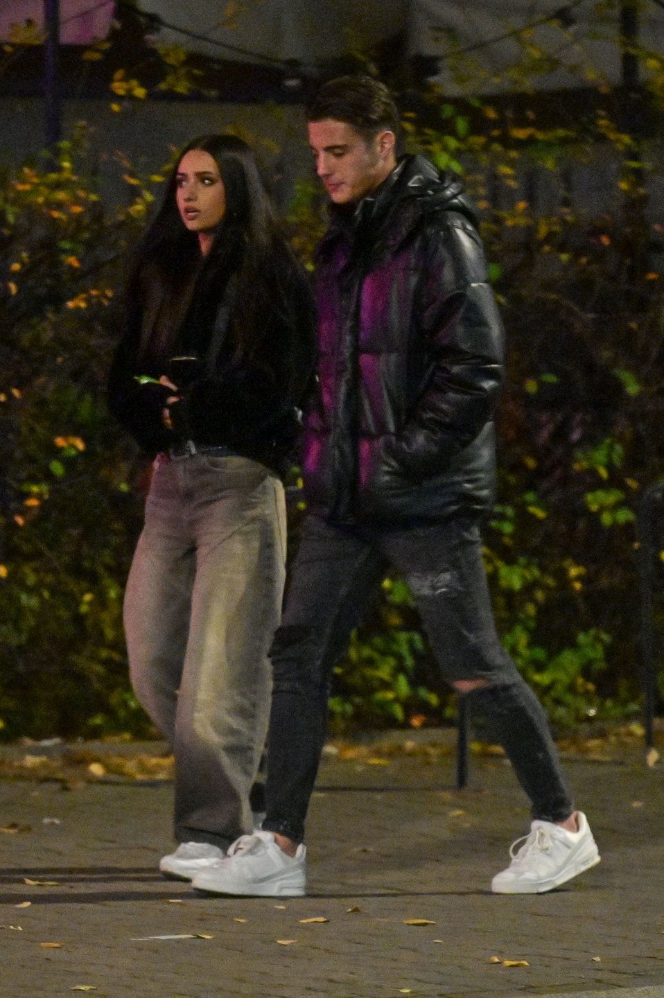 Kacper Urbański opija porażkę z influencerką po meczu