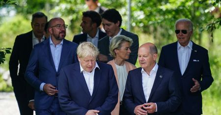 Największe gospodarki czeka hamowanie. Te kraje pędzą w stronę recesji