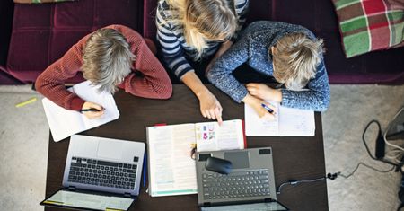 Korepetycje pożerają budżety. Za godzinę płacą już ponad 100 zł